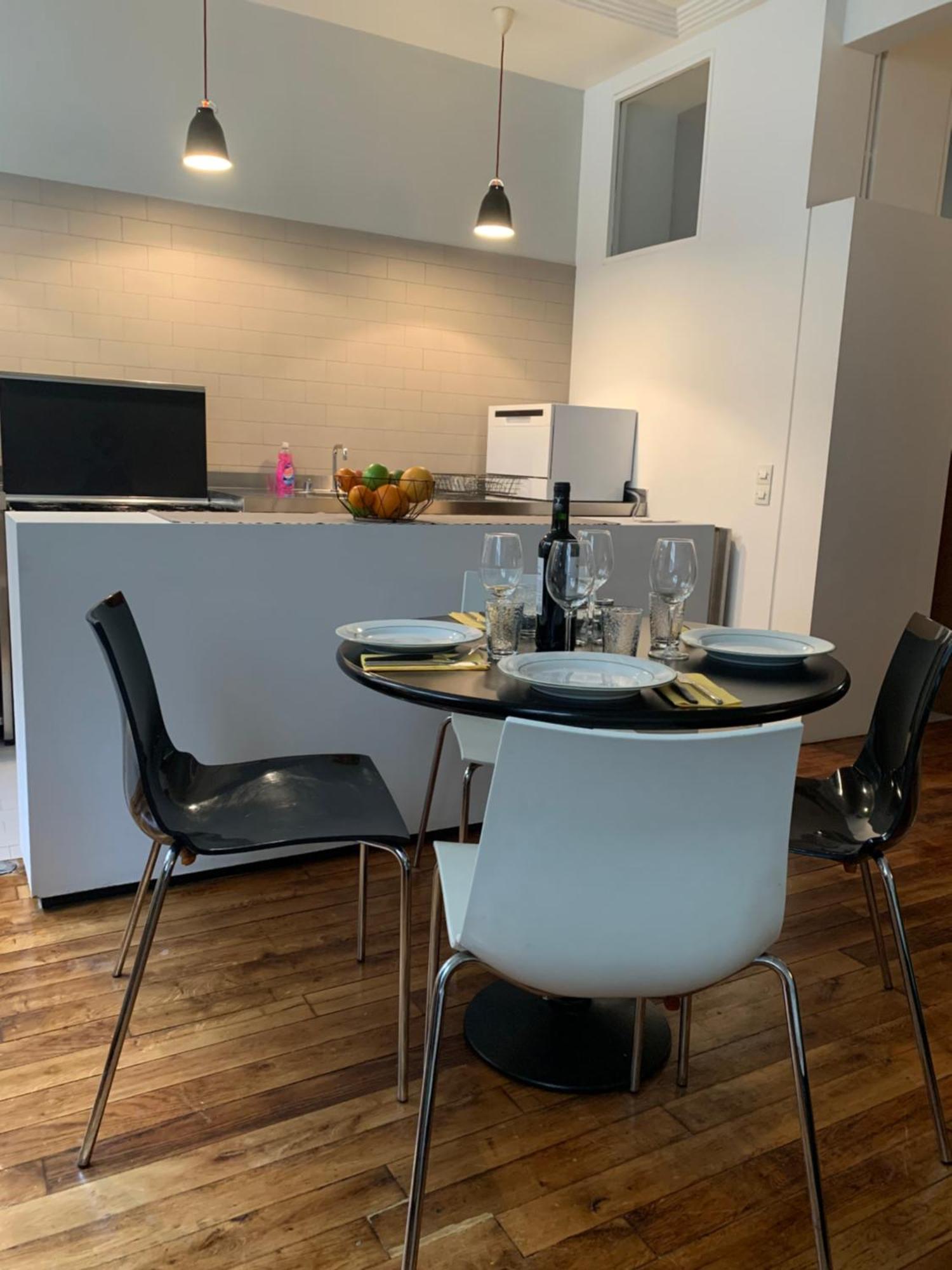 Apartamento Loft Montmartre Au Pieds Des Vignes París Exterior foto